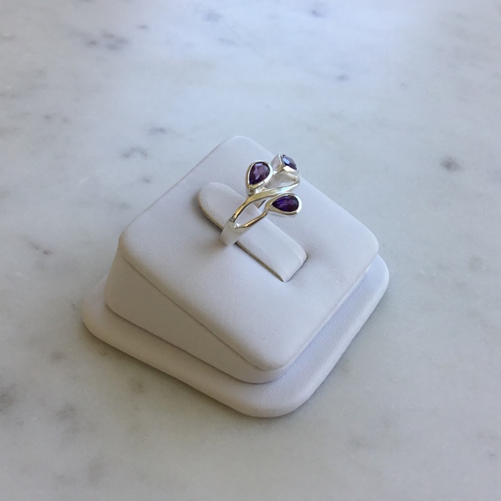 Genuine Amethyst .925 Sterling Silver Ring - Picture 5 of 16